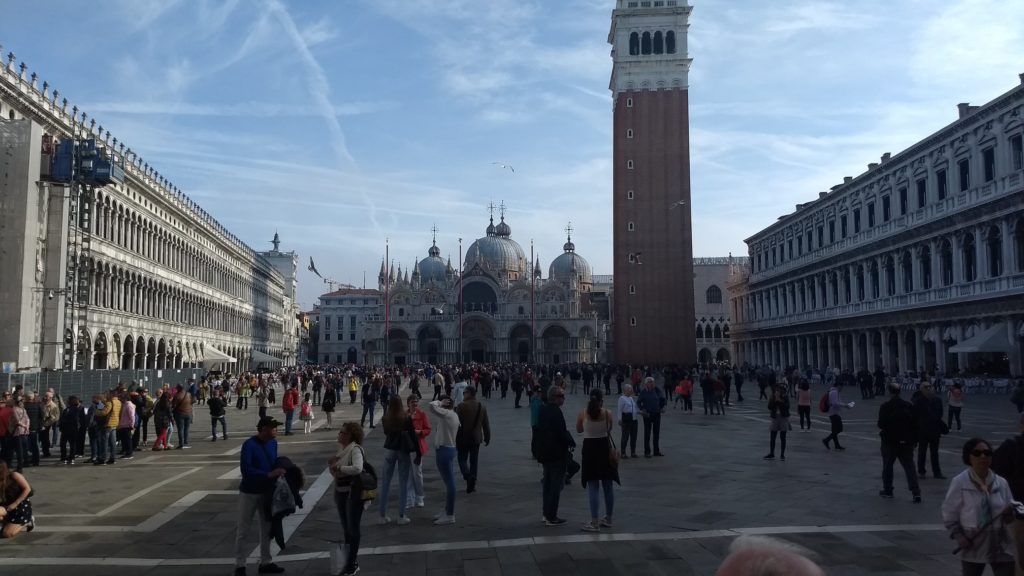 Piazza San Marco and Basilica di San Marco icon
